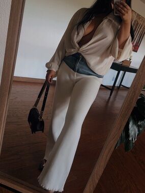 Jean and white sweatpants
